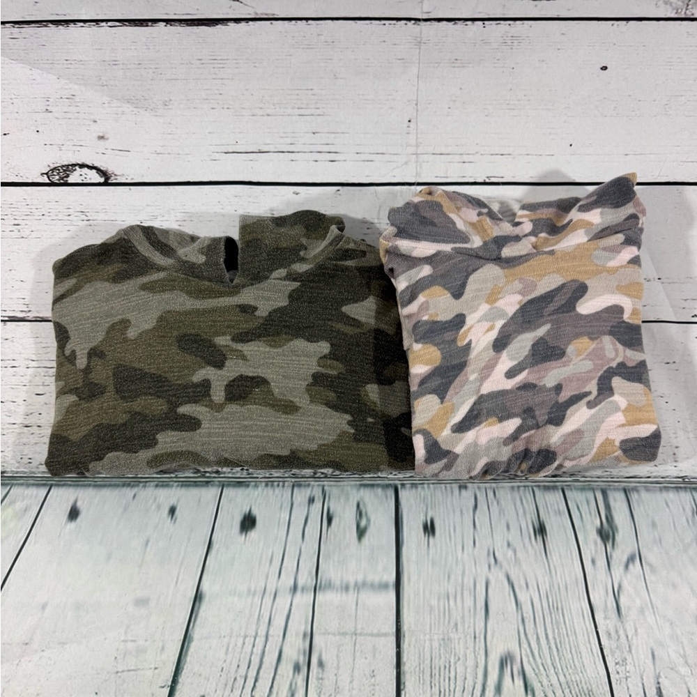Camo Print Hoodies - Green and Beige